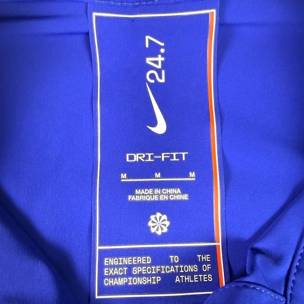 Nike 24.7 Dri-FIT Oversized Royal Blue Snap Buttons Long Sleeve Shirt Womens M